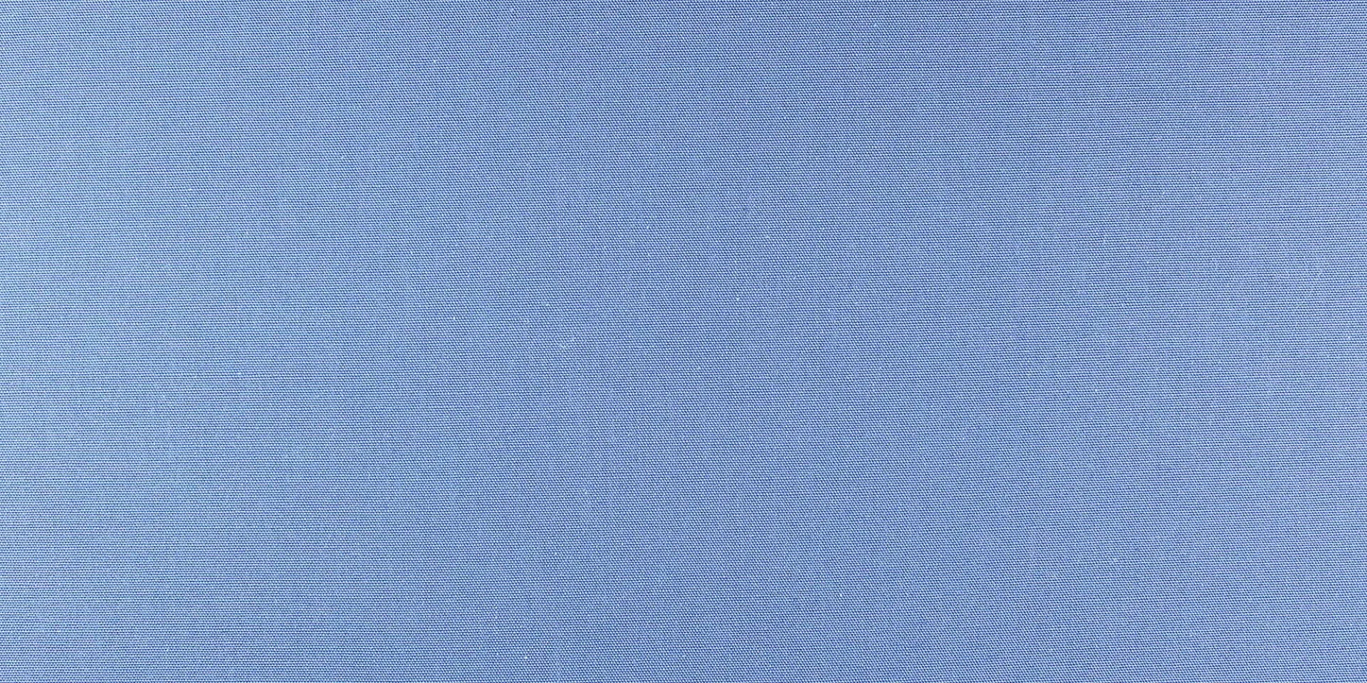 0437