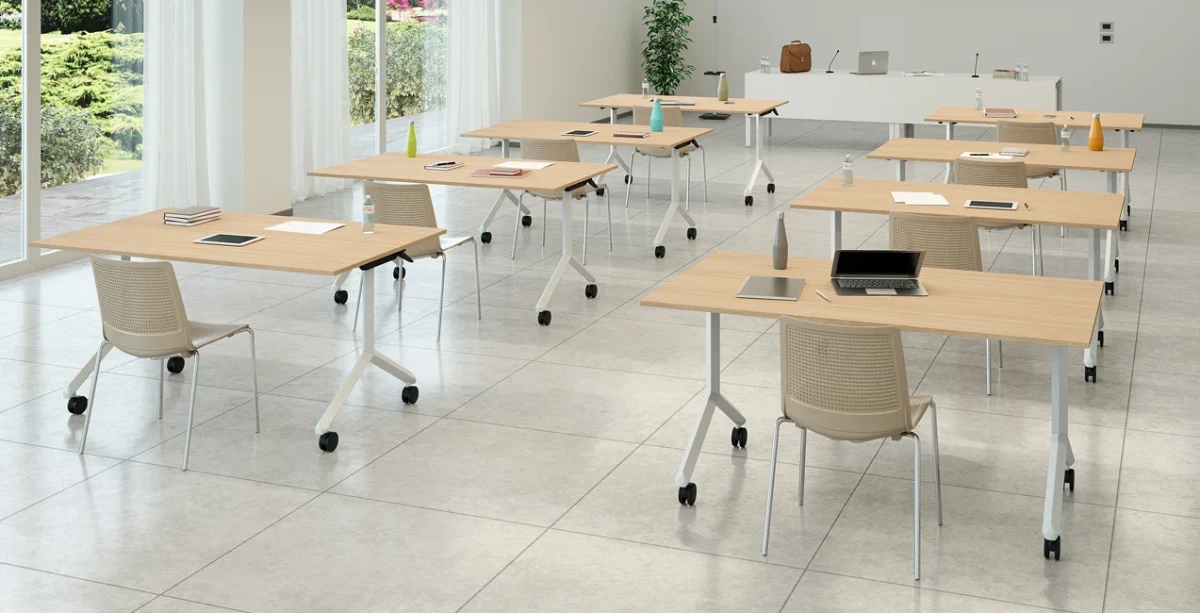 TIPPER tilting table