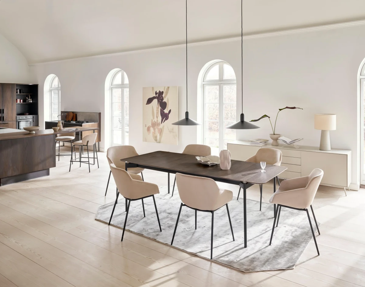 Vienna dining chair with swivel function