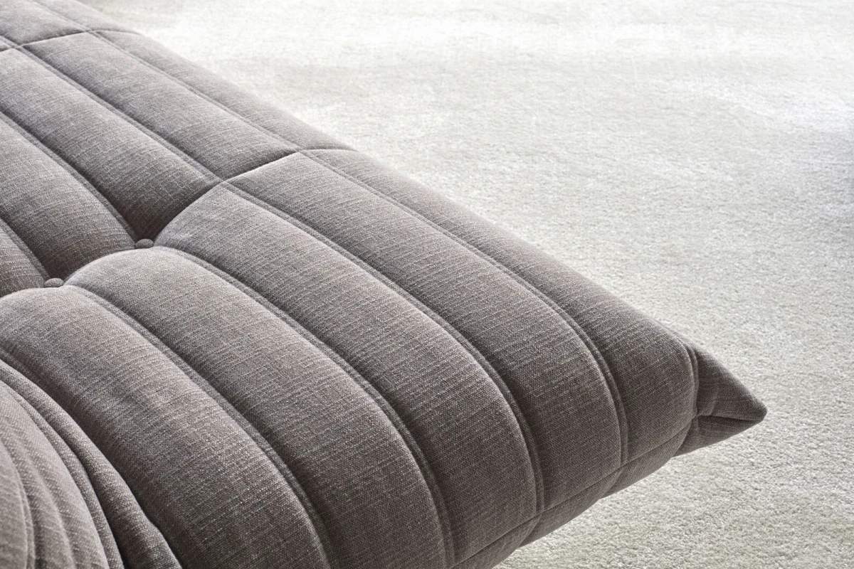Mikunjo Chair