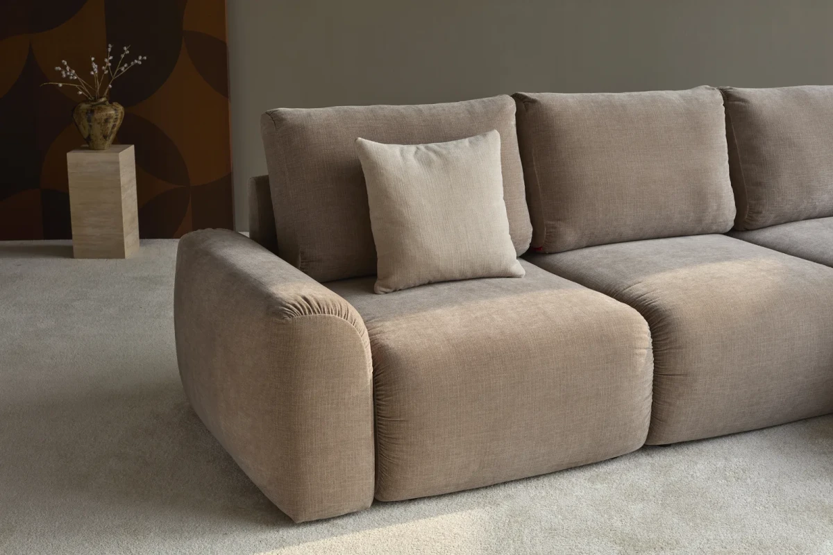 Norum Sofa Bed Chaise With Chunky Arms