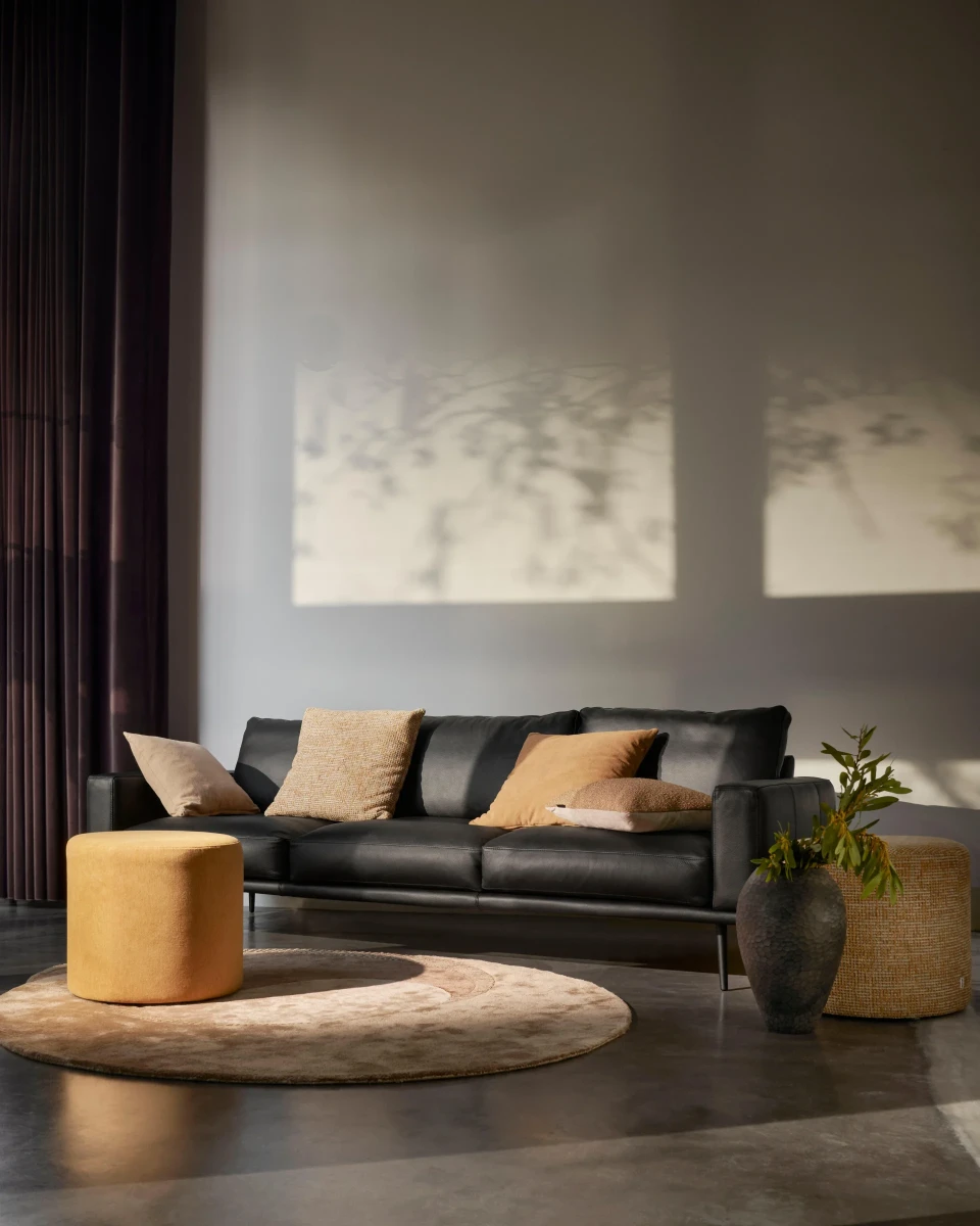 Carlton corner sofa with resting unit