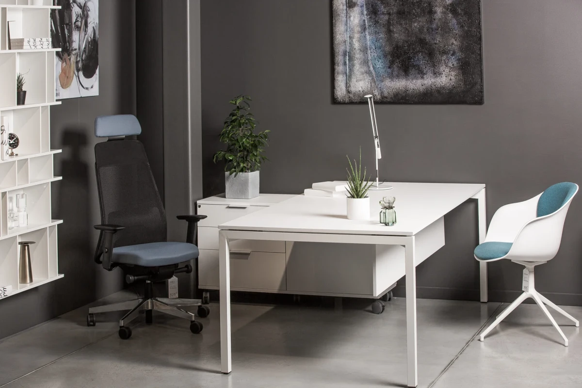KVADRO work desk