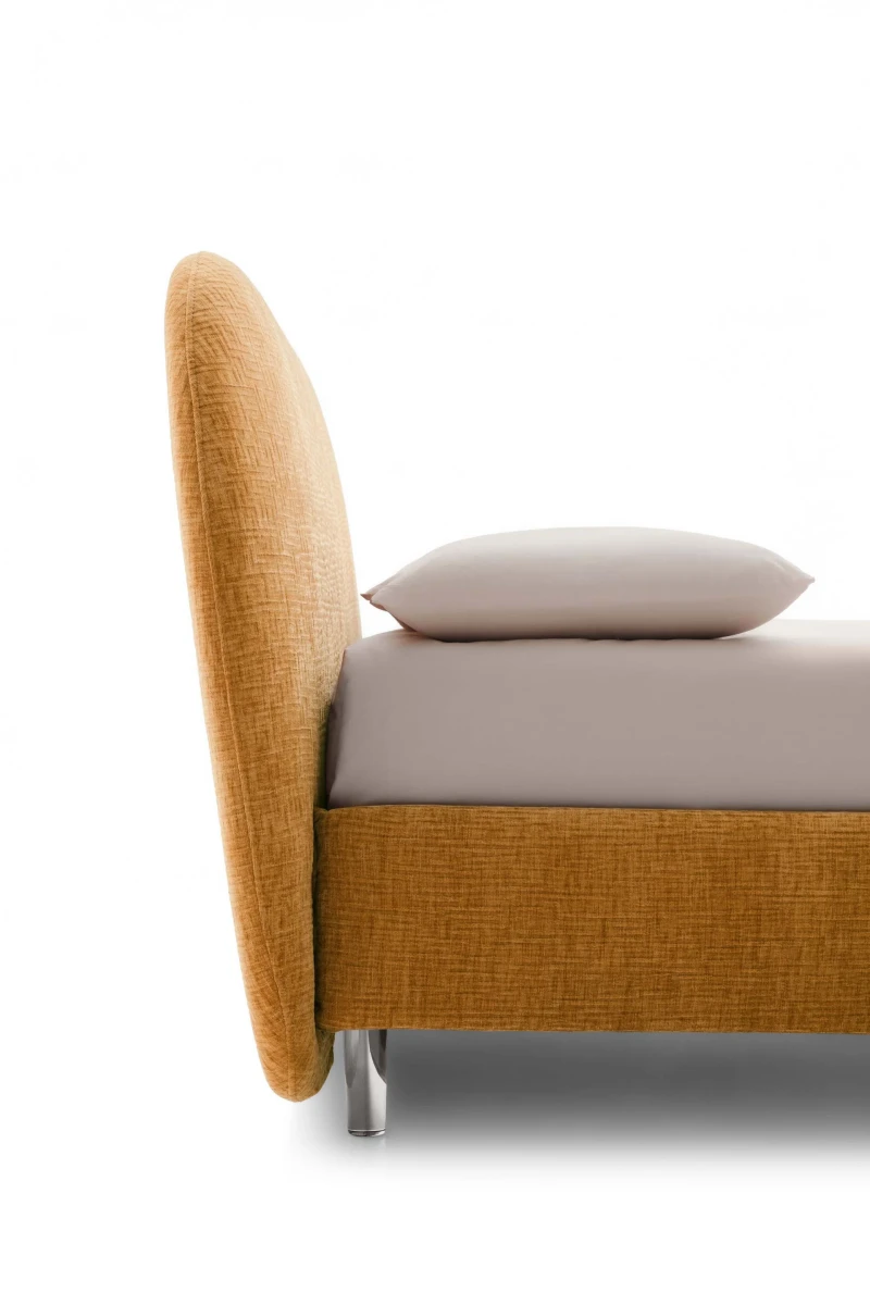 Wheel — Bed with a round headboard and futuristic design