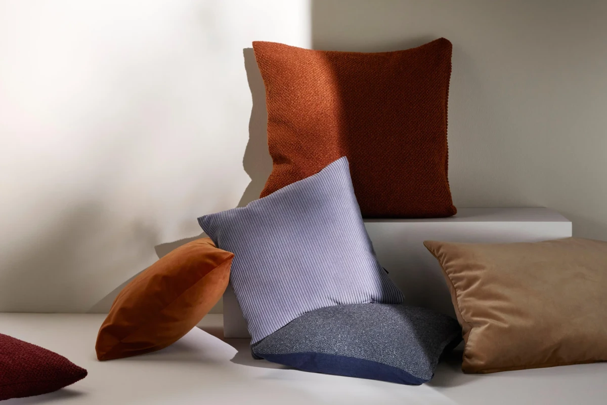 Velvet cushion