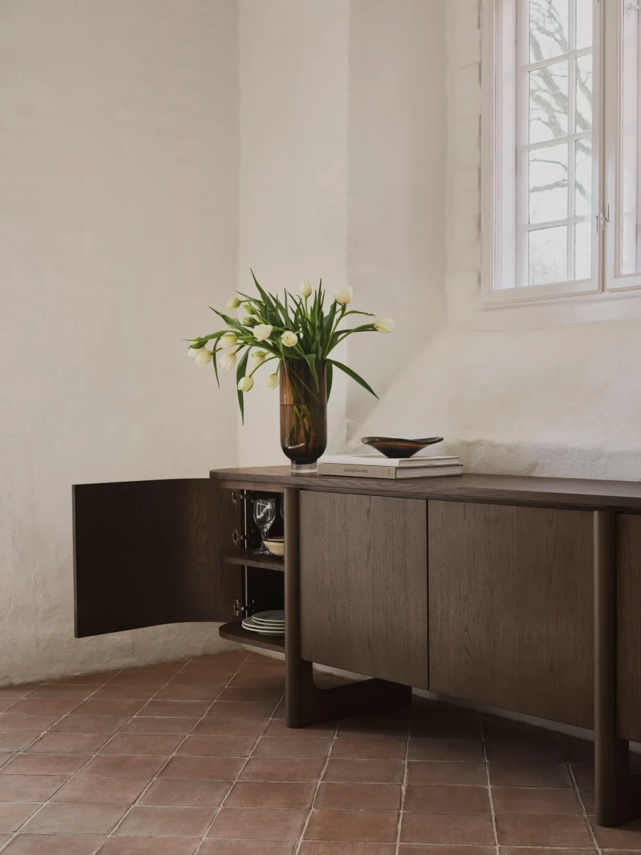 Volterra sideboard