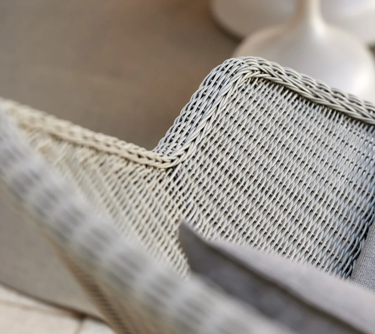 Breeze lounge chair