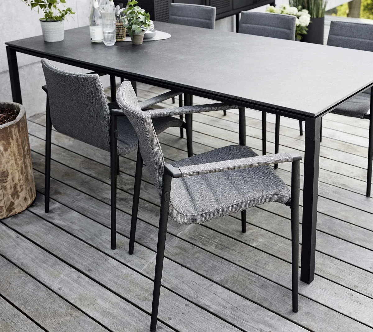 Core armchair, stackable