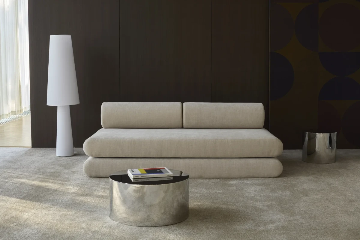 Circlus Daybed With Round Cushions