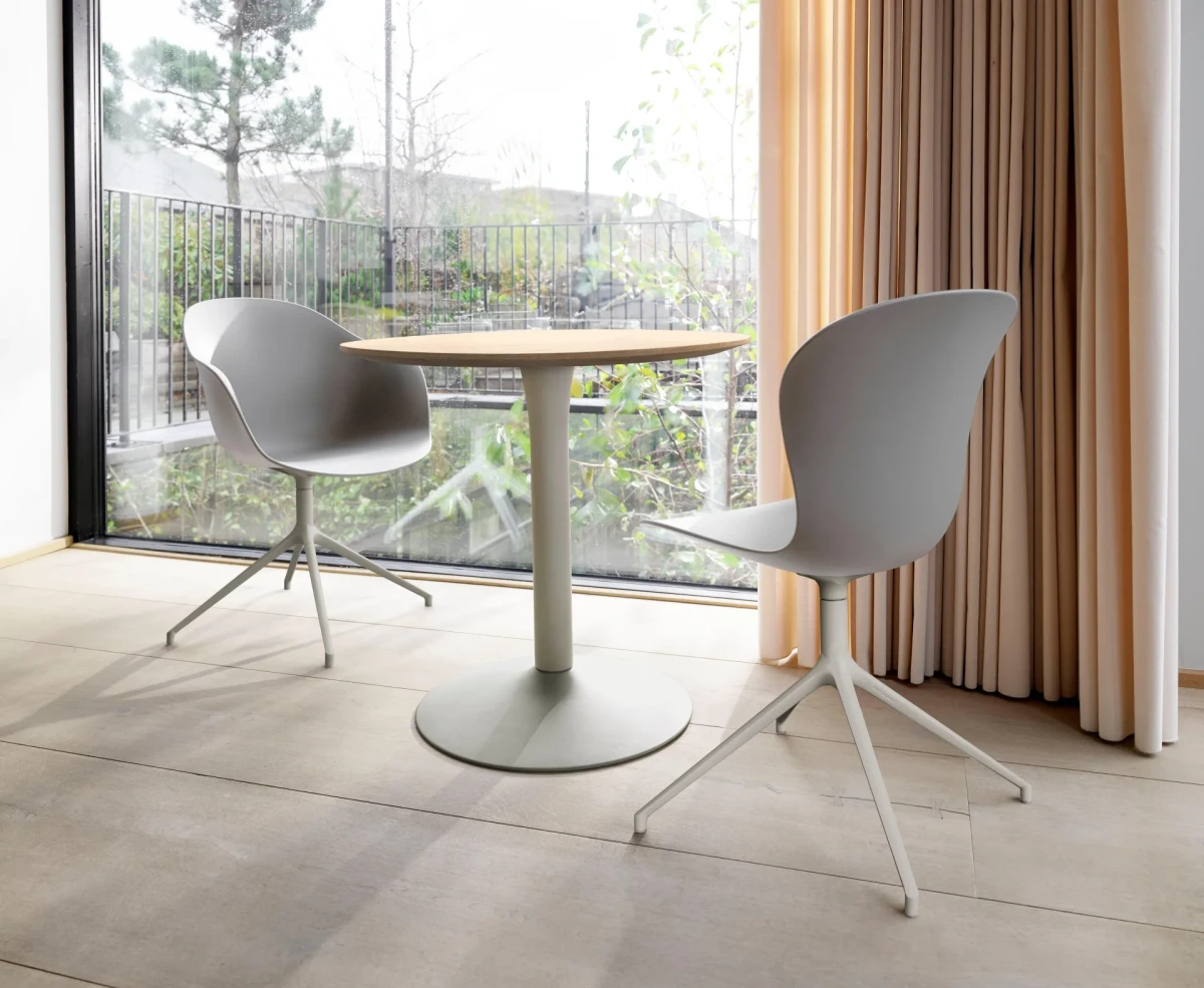 New York dining table