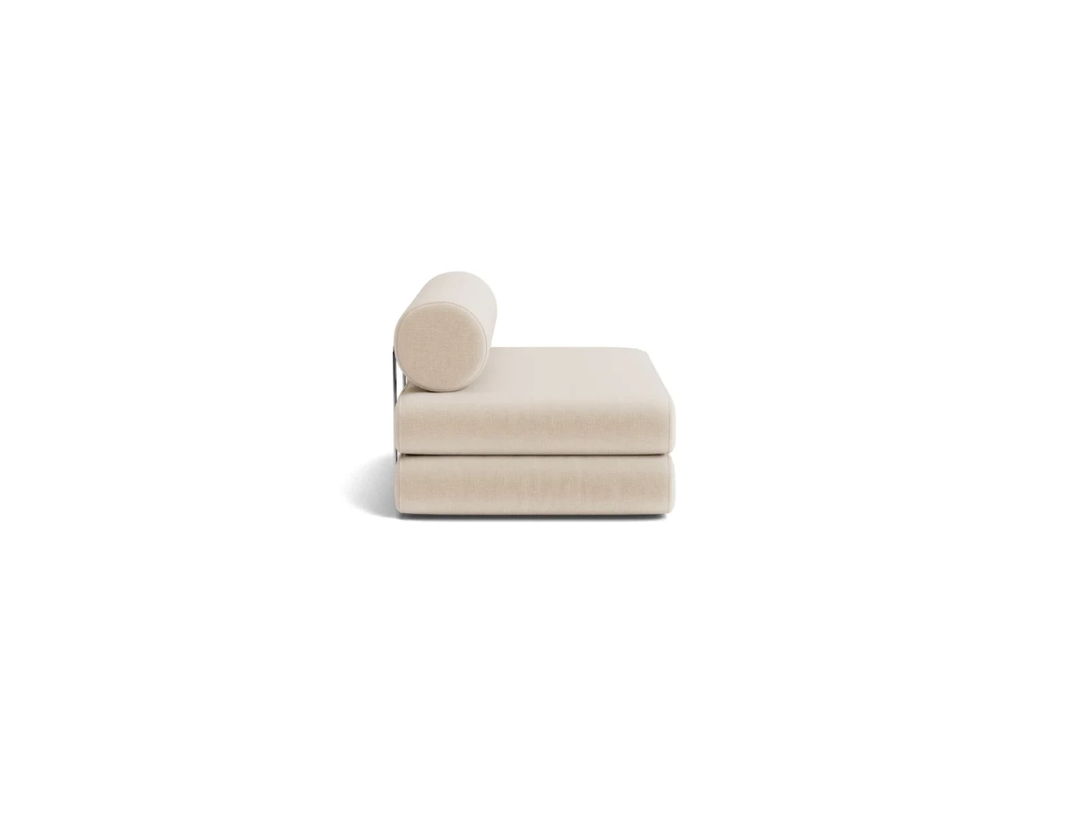 Circlus Daybed With Round Cushions