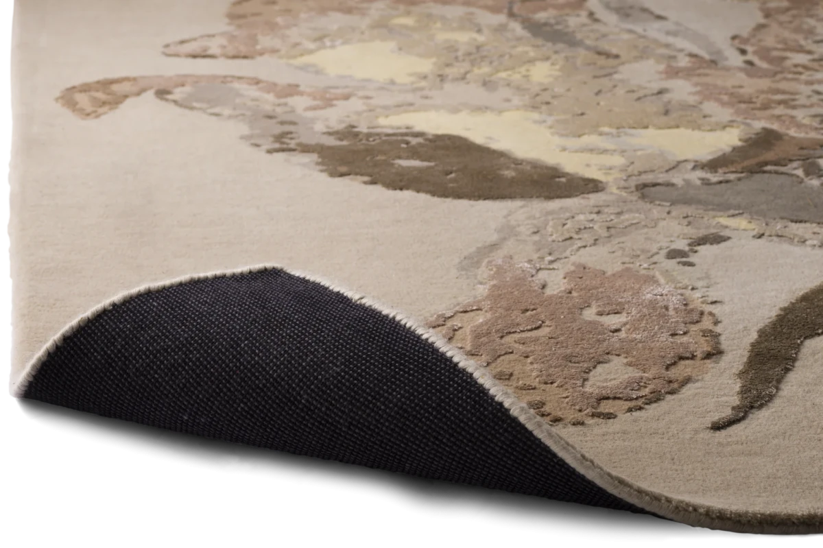 Flora 7 rug