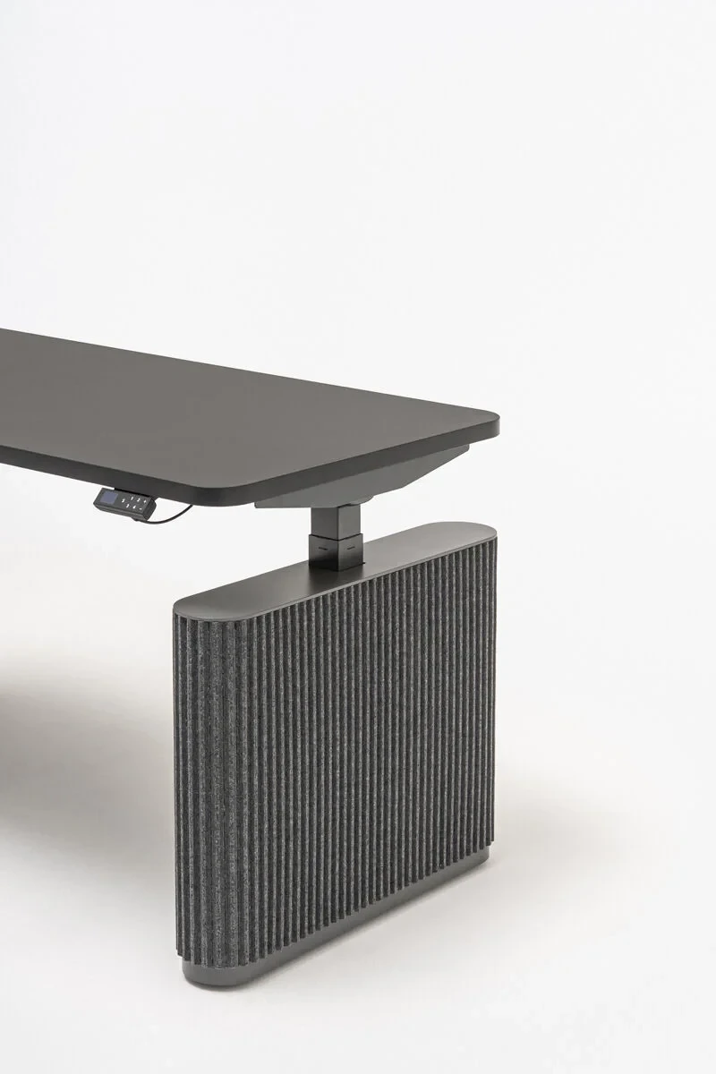 OGI DRIVE FELT work desk