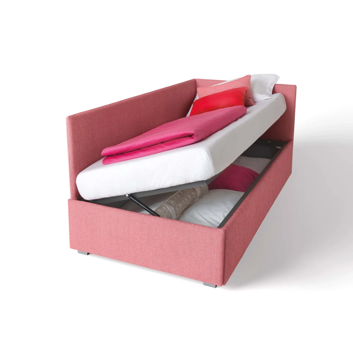 Pentas — Simple corner single daybed.