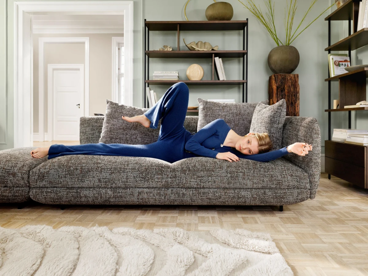 Salamanca footstool big