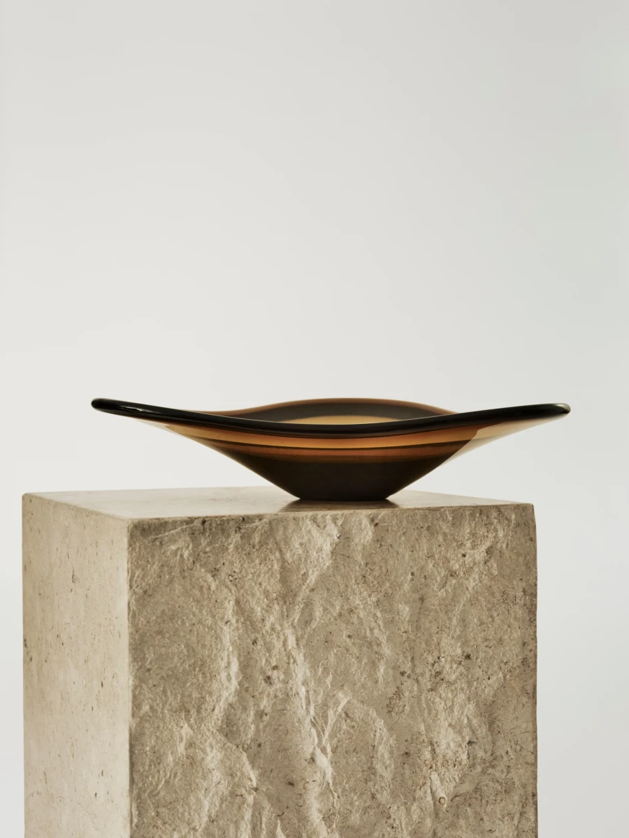 Flush bowl glass