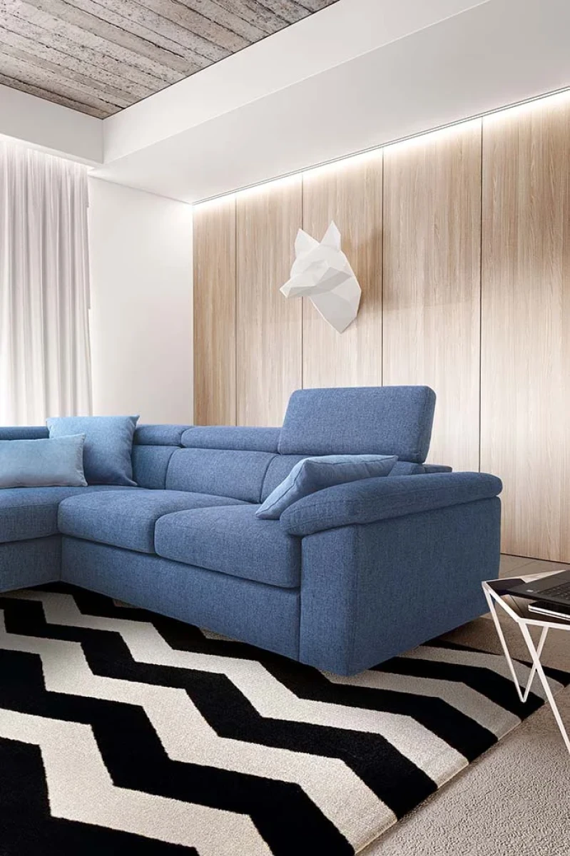 Adela — Classic sofa with storage, adjustable headrests, and extendable footrests. Simple armrests.