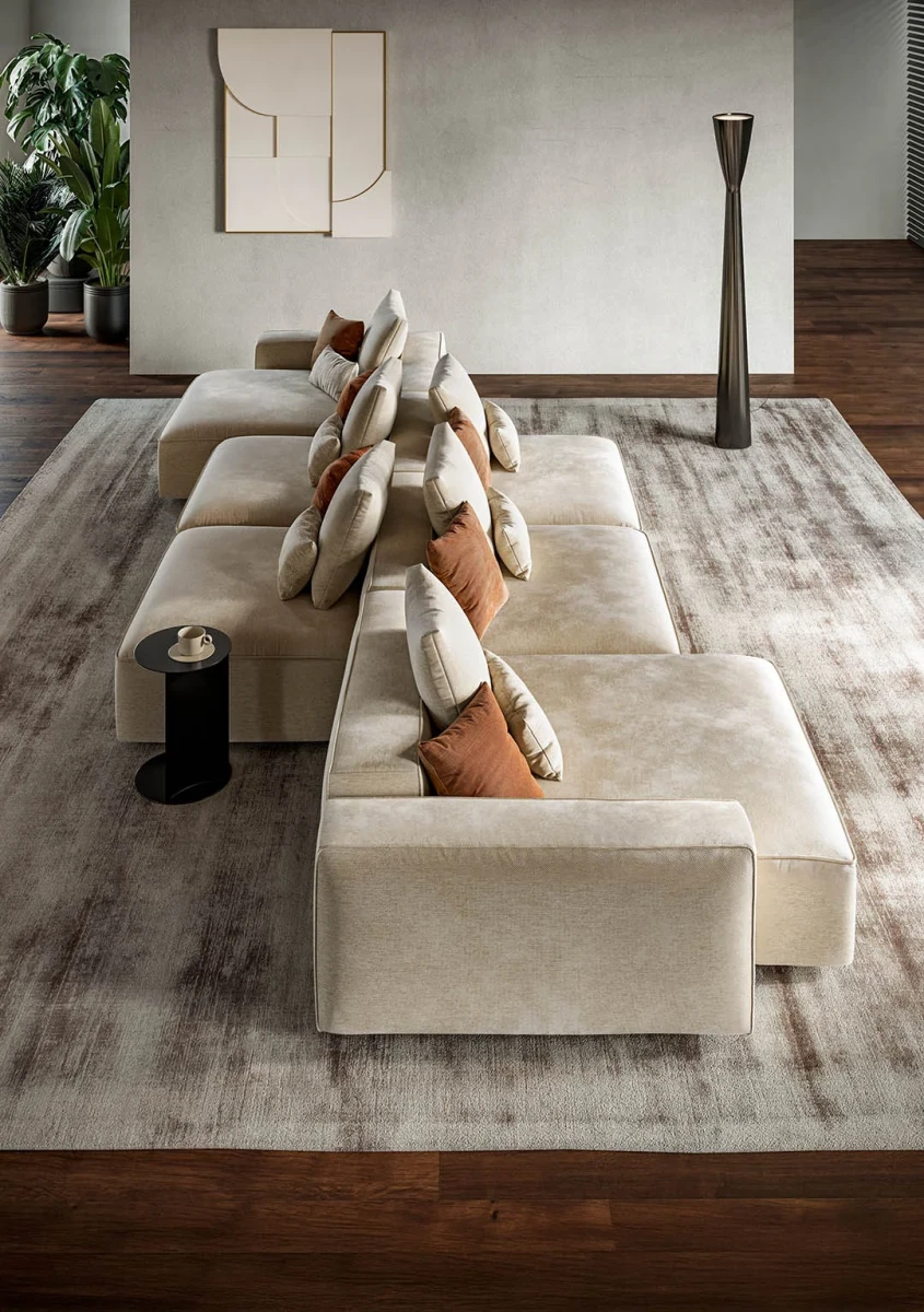 Adam — Modern sofa with square shapes and customisable backrests