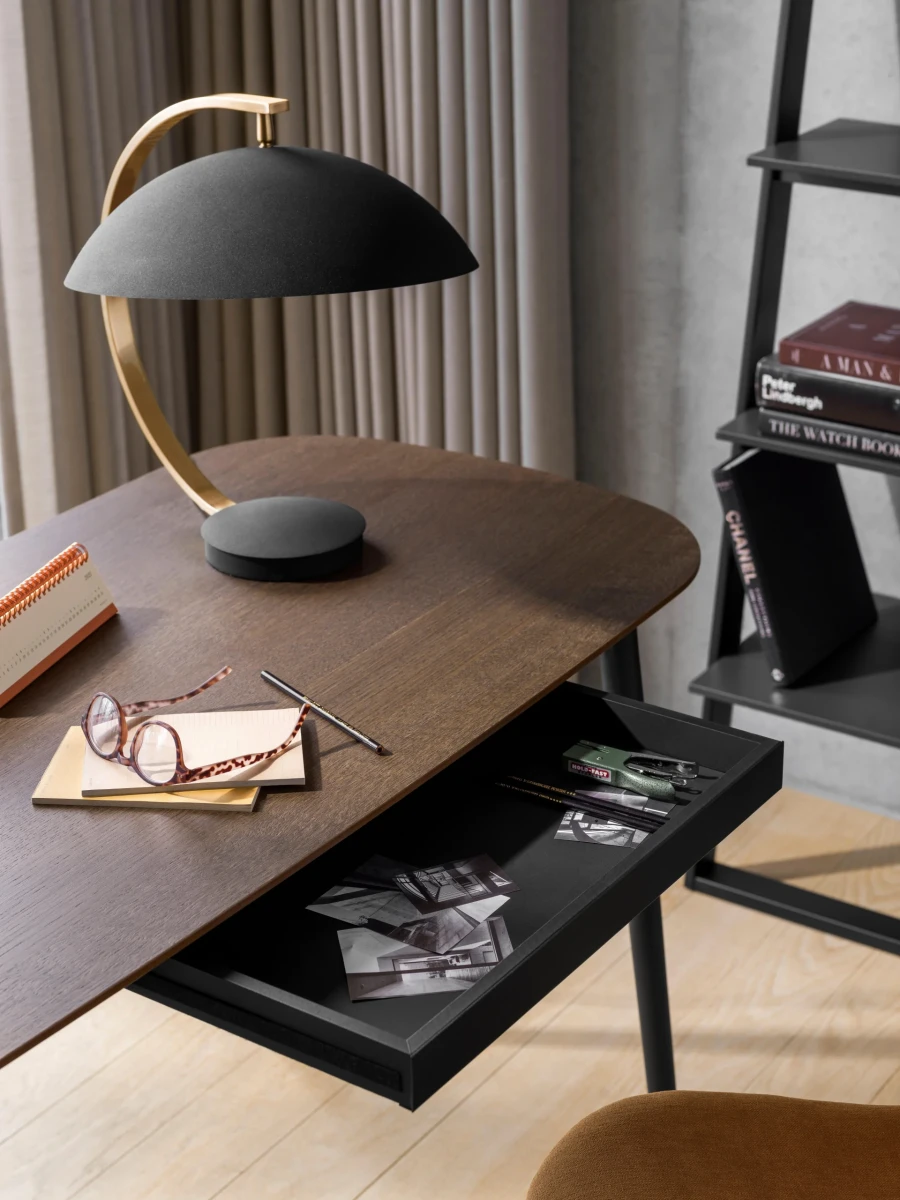 Kingston office desk