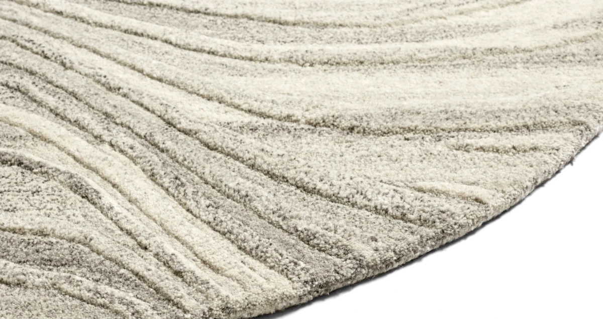 Furrow rug