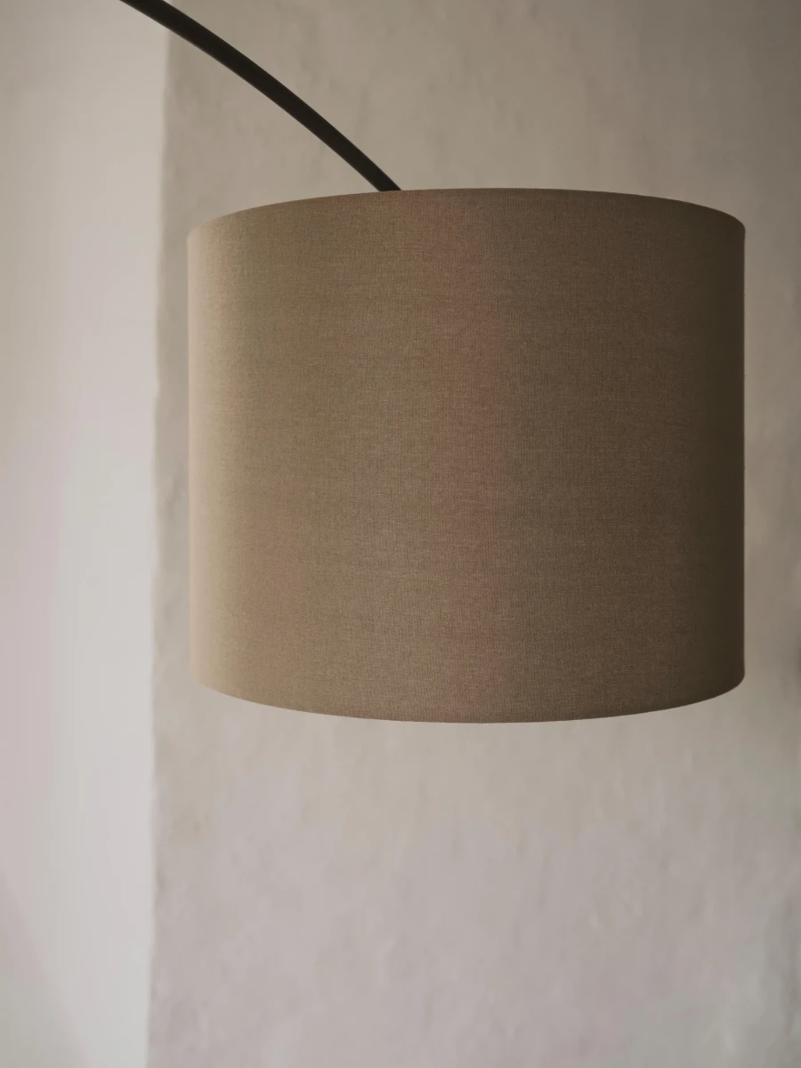 Dawn floor lamp