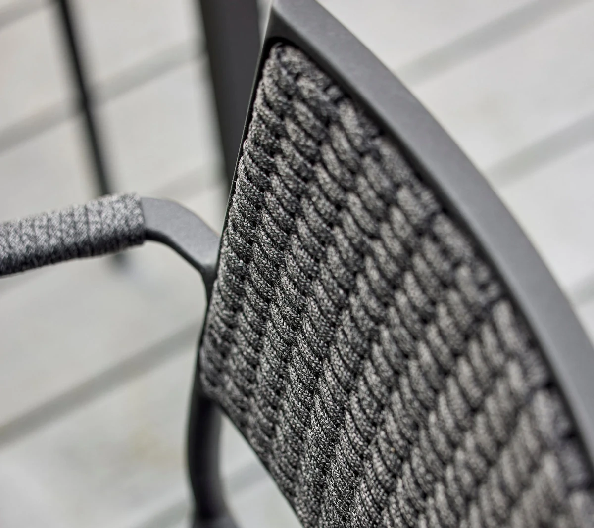 Less armchair, stackable