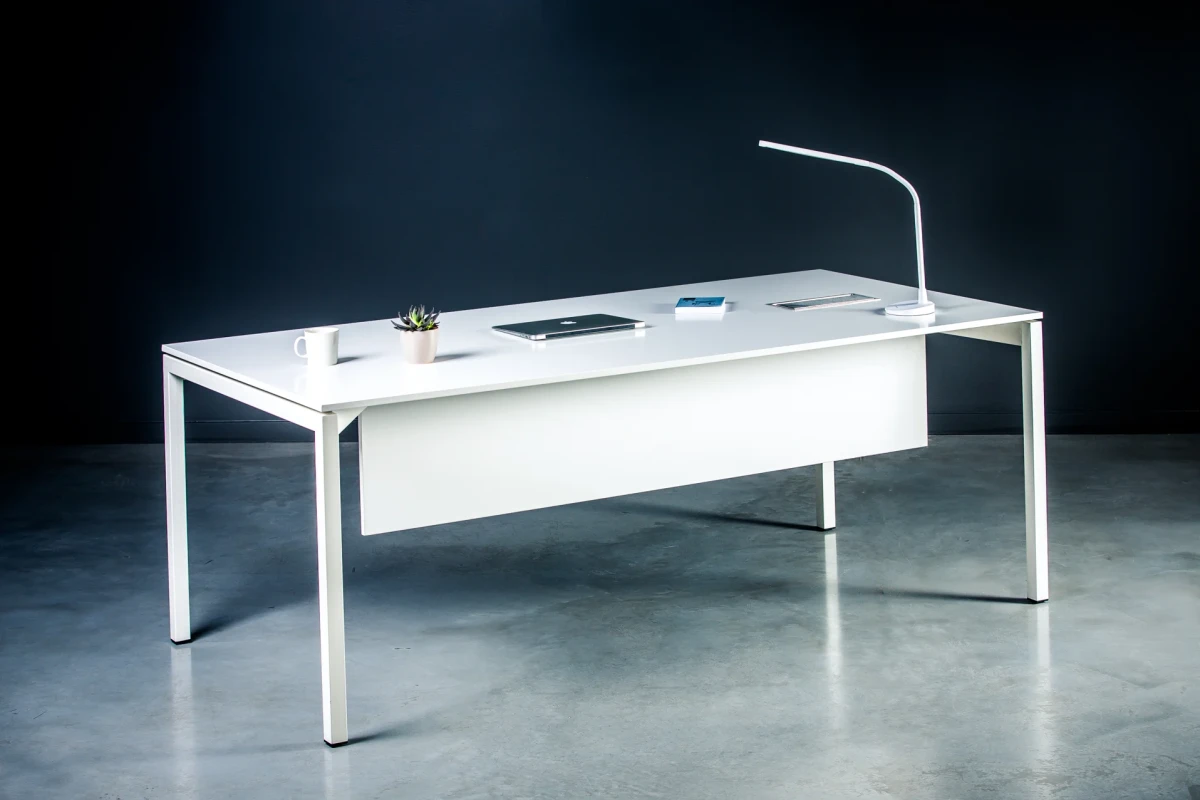 KVADRO work desk