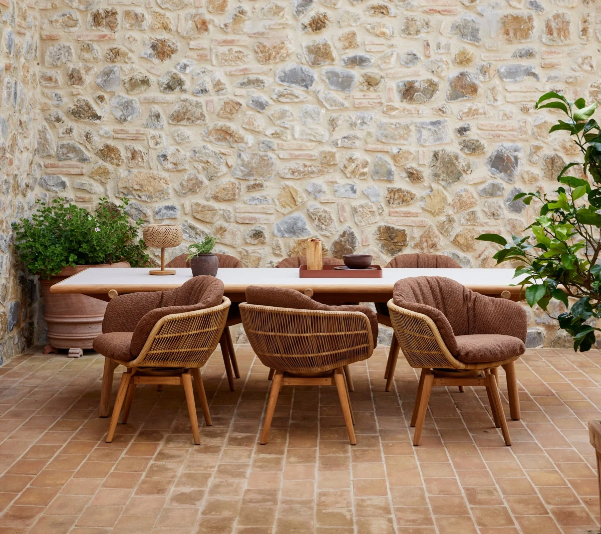 Stay chair w/teak swivel