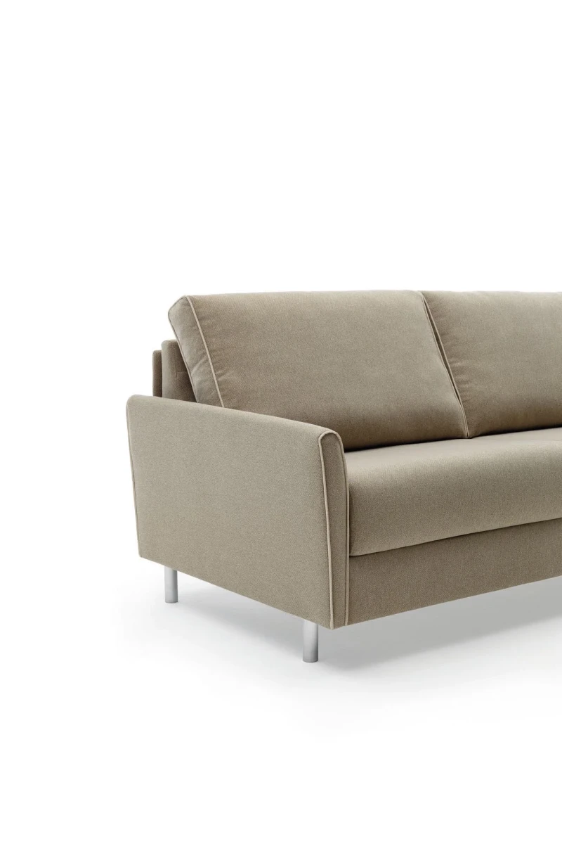 Maldive — Sofa bed with high legs.