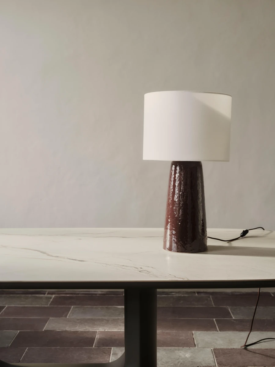 Dawn table lamp
