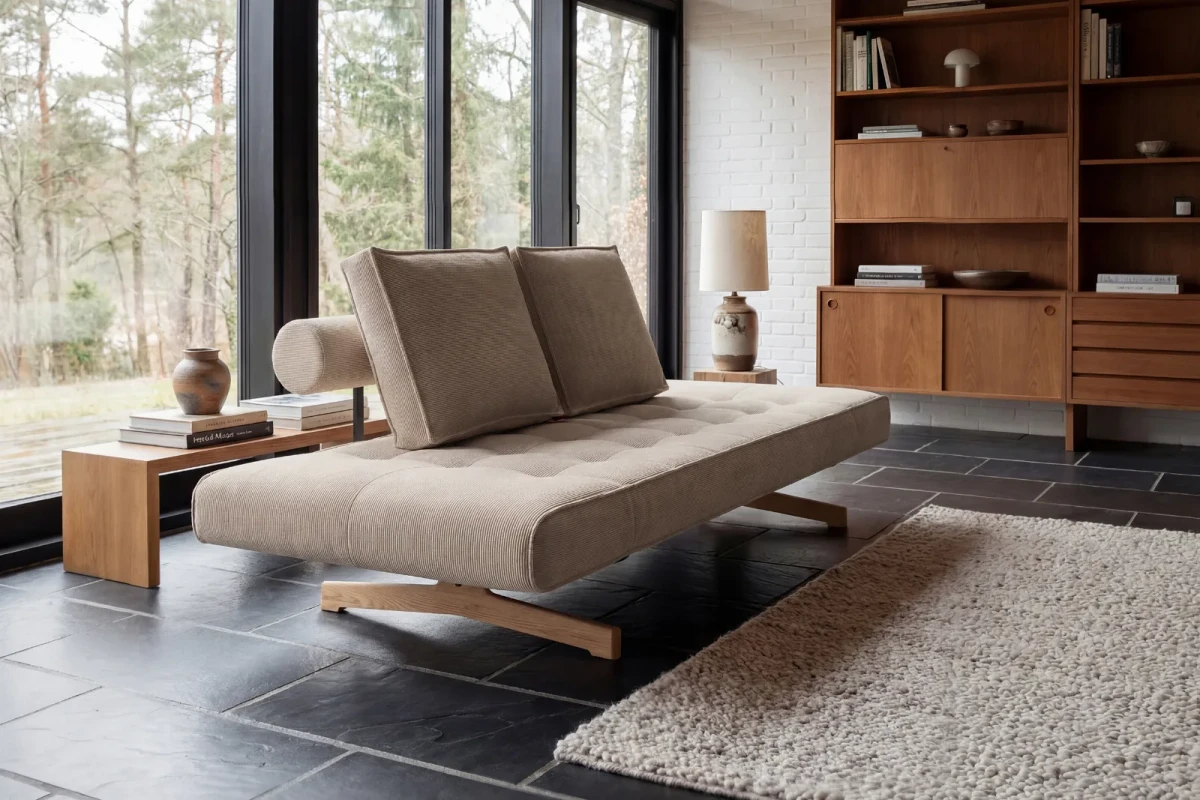 Ghia Wood Daybed