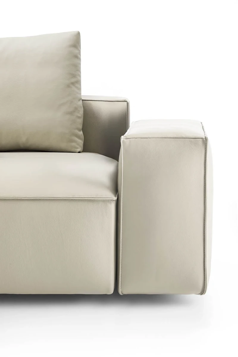 Adam — Modern sofa with square shapes and customisable backrests