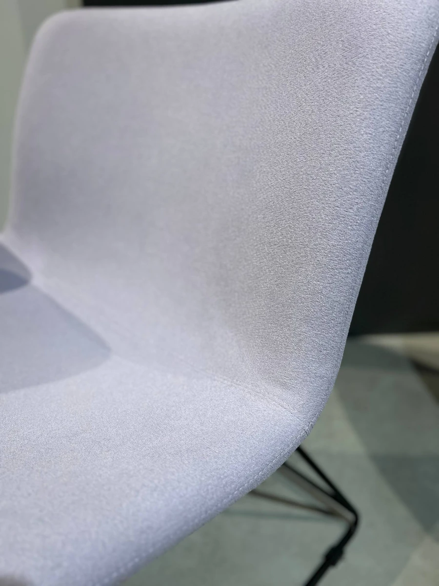 KONA LOUNGE lounge chair