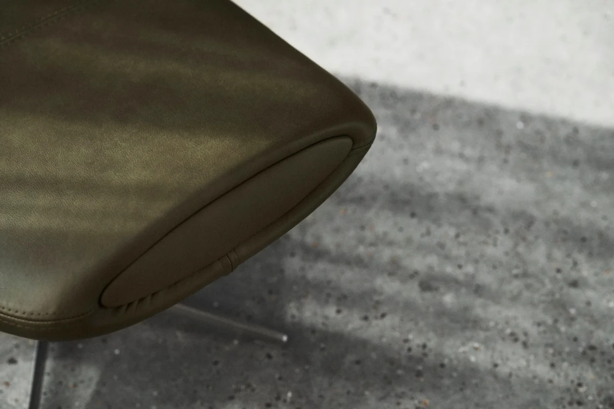 Imola footstool