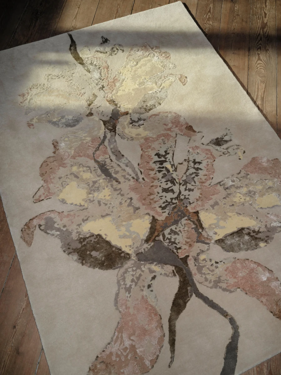 Flora 7 rug