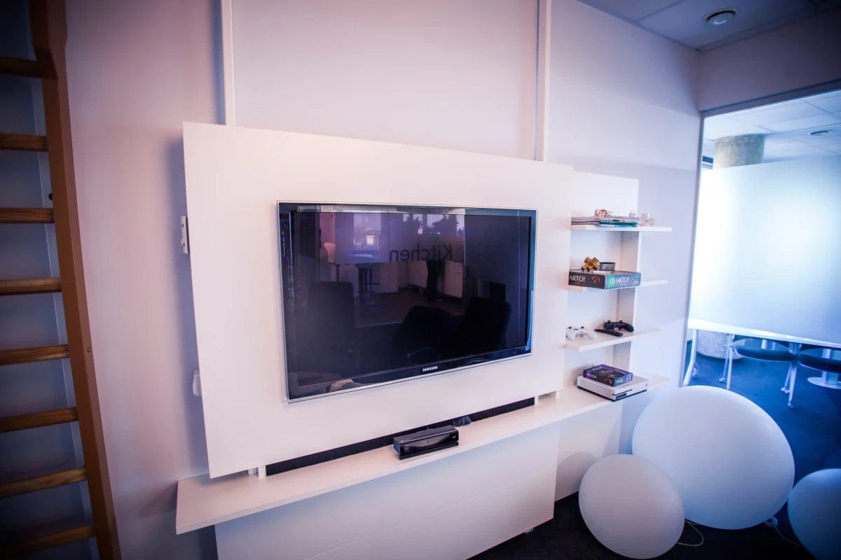 Lounge TV sistēma
