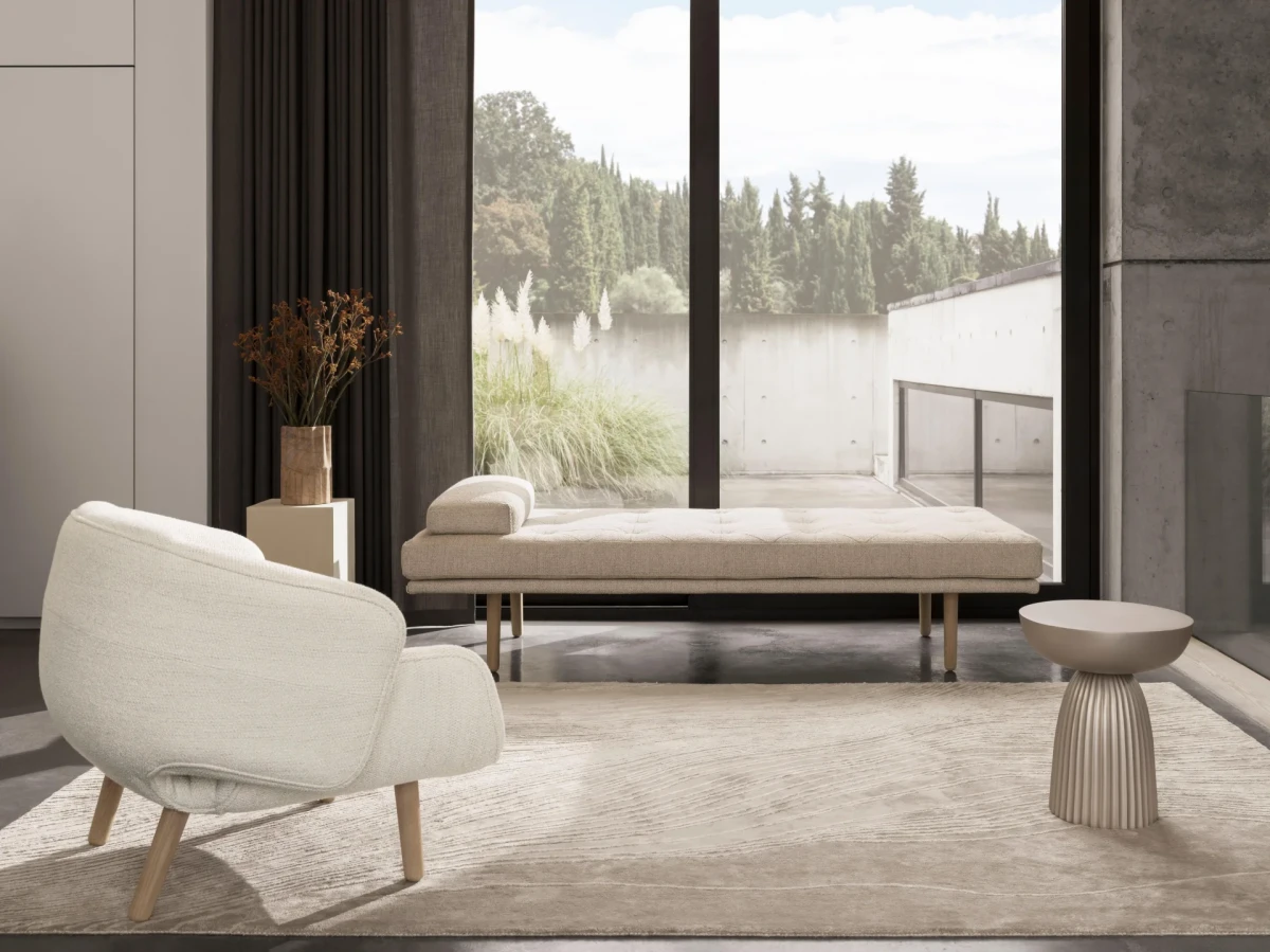fusion footstool