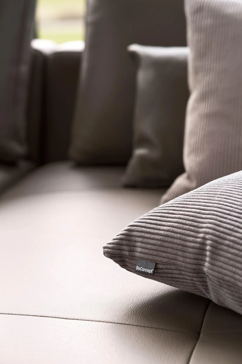 Cord spilvens