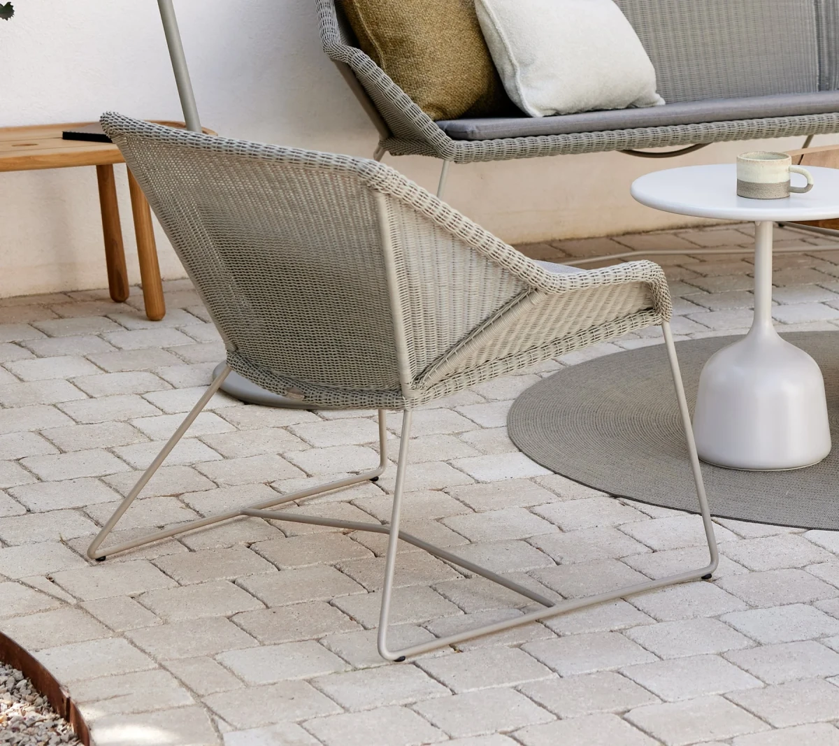 Breeze lounge chair
