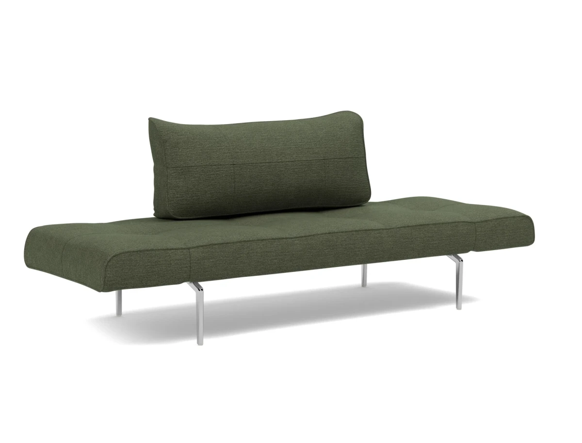 Zeal Straw Daybed