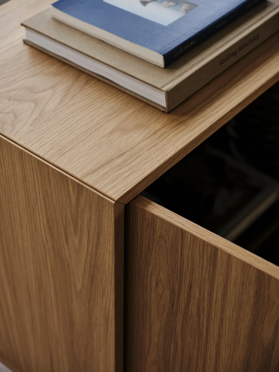 axo series glass cabinet