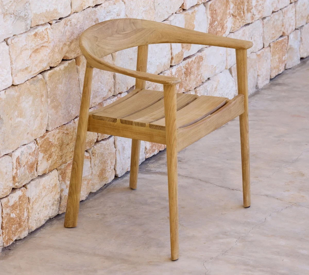 Majestic armchair, stackable