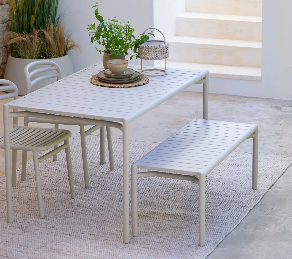 Bliss coffee table/bench