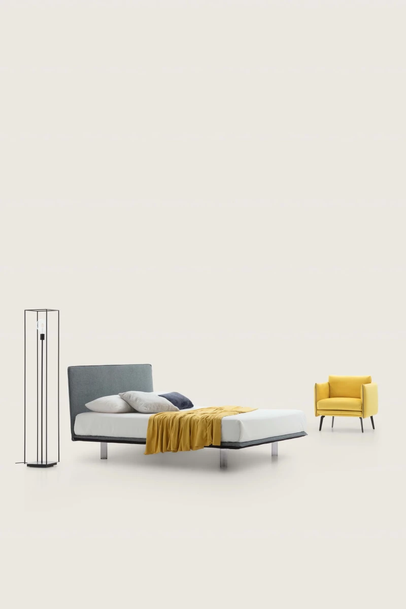 Snap — Space-saving design bed with a smooth, padded headboard.