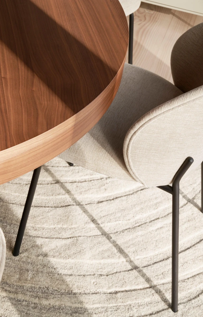 Furrow rug
