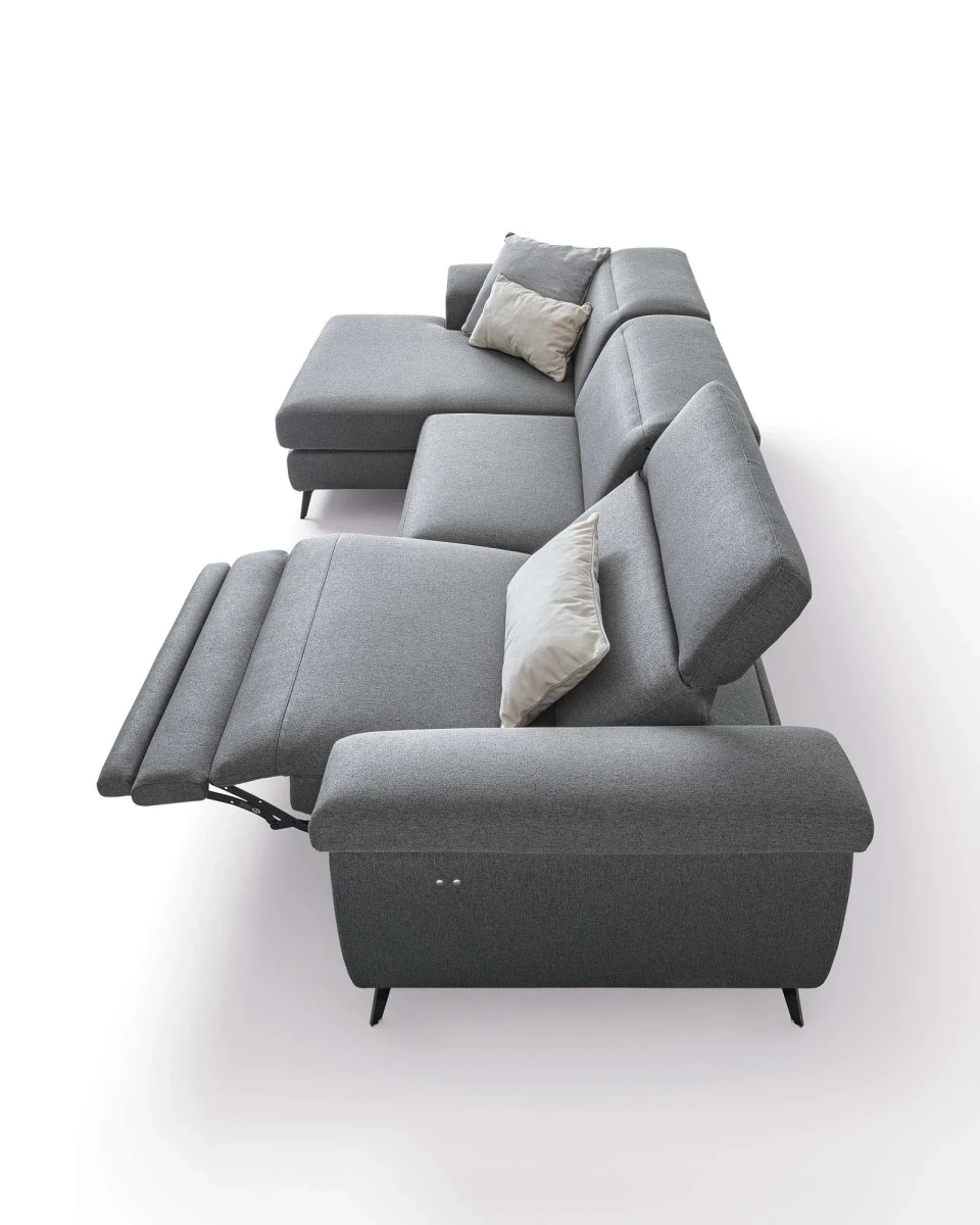 Zeno — Modern recliner sofa with adjustable headrests in a curved, enveloping design.