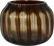 Snug vase glass