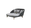 Peacock daybed w/teak legs incl. table