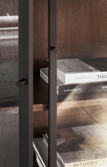 Lund glass cabinet