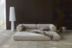 Circlus Daybed With L-Shaped Arms